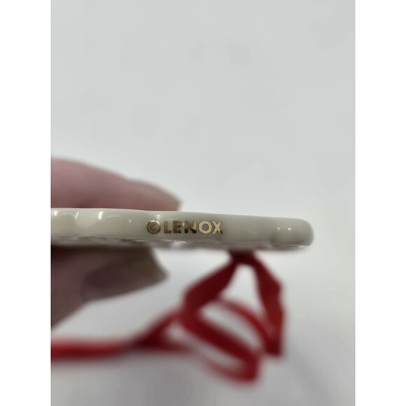 VINTAGE LENOX CHRISTMAS ORNAMENT BUNDLE ANGEL SNOWFLAKE MITTENS PORCELAIN GOLD - Picture 14 of 14